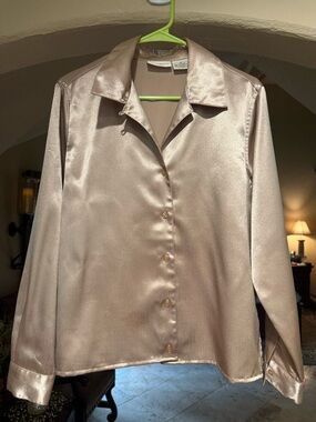 Jaclyn Smith Champagne Satin Button-Front Blouse